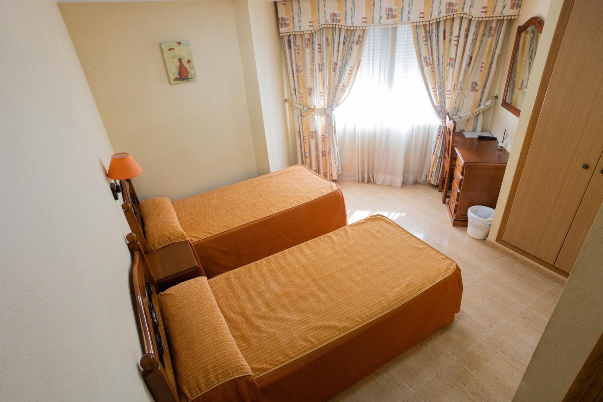 Hotel Beatriz ブリアナ エクステリア 写真